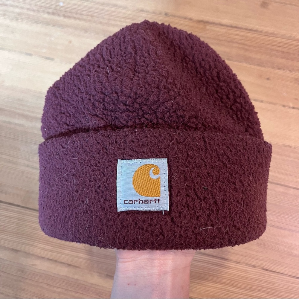 Carhartt sherpa fleece beanie in maroon